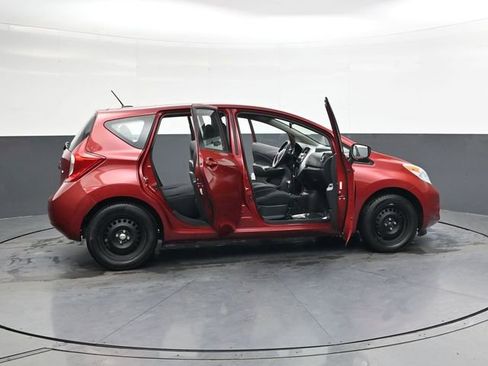 Used 2016 Nissan Versa Note SV image 36
