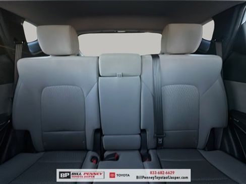 Used 2018 Hyundai Santa Fe Sport image 17