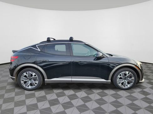 Used 2025 Genesis GV60 Advanced image 6