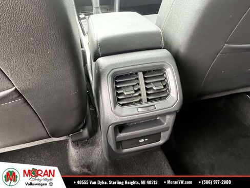 Used 2023 Volkswagen Taos SEL AWD/4WD image 13