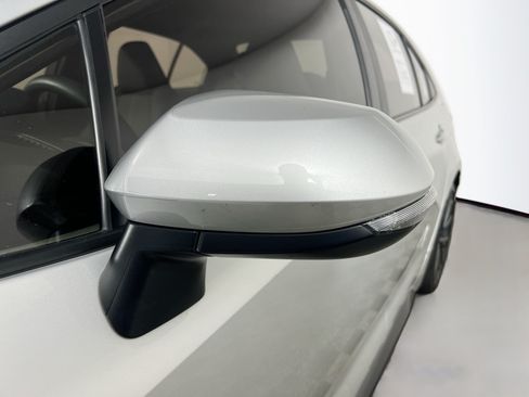 Used 2025 Toyota Corolla SE FWD image 13