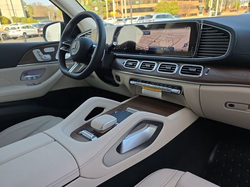 New 2026 Mercedes-Benz GLS 450 GLS 450 image 21