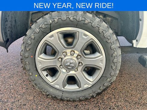 Used 2018 RAM 2500 Big Horn image 42