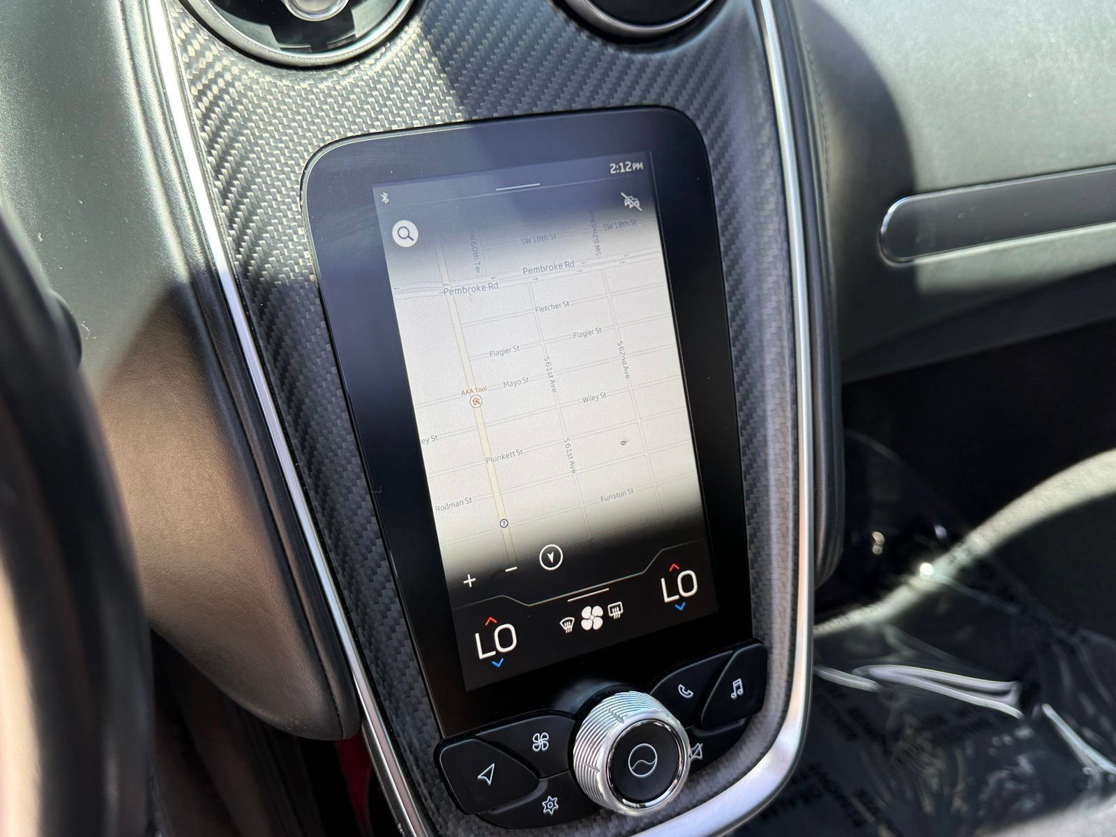 Used 2020 McLaren GT RWD image 35