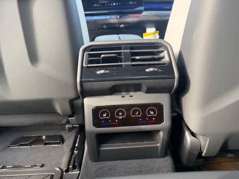 New 2026 BMW M5 w/ Carbon Package AWD/4WD image 27