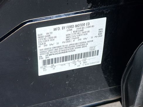 Used 2022 Ford Edge SE w/ Black Appearance Package image 33