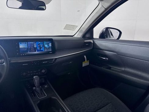 New 2026 Nissan Kicks SV image 22