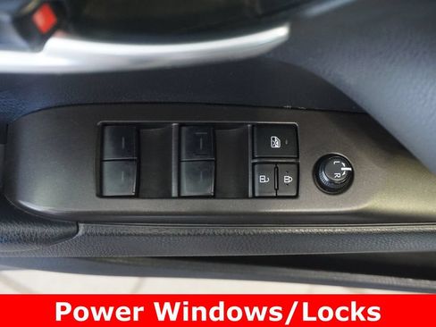 Certified 2023 Toyota Camry SE FWD image 6
