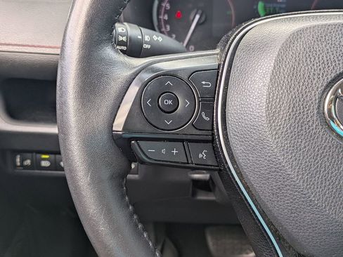 Used 2020 Toyota RAV4 TRD Off-Road image 18