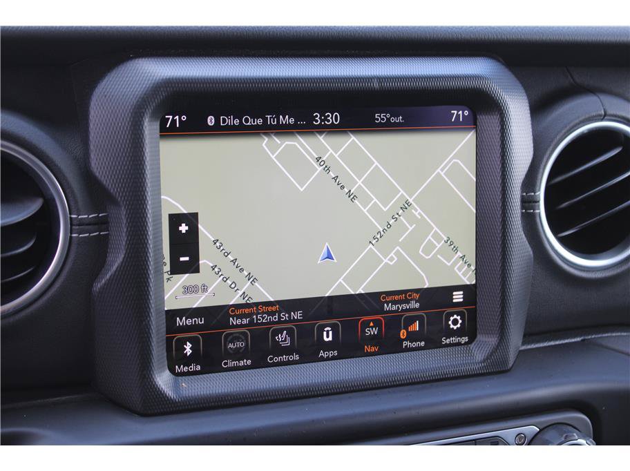 Used 2023 Jeep Wrangler Unlimited Sahara w/ Cold Weather Group AWD/4WD image 24