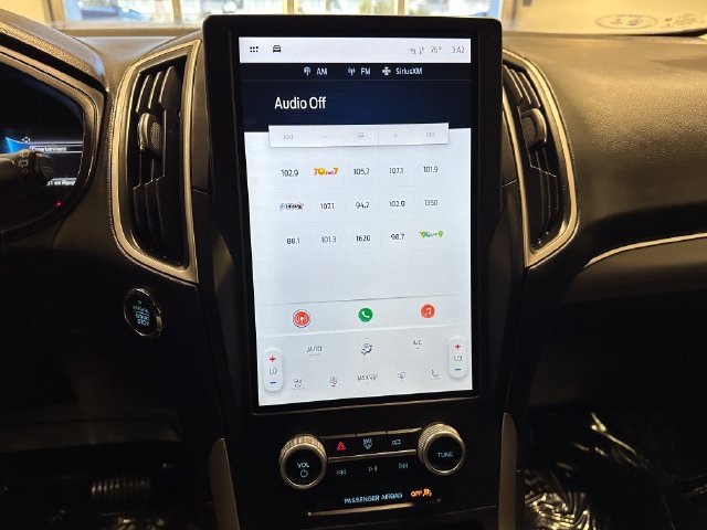 Certified 2022 Ford Edge SEL w/ Convenience Package AWD/4WD image 10
