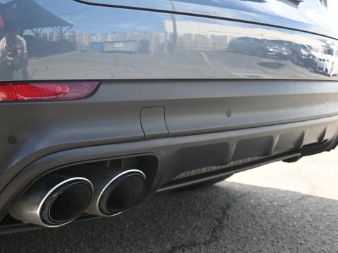 Used 2019 Porsche Cayenne S AWD/4WD image 34