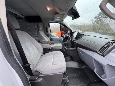 Used 2018 Ford Transit 250 148 Low Roof image 15