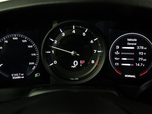 Used 2021 Porsche 911 Targa 4S image 16