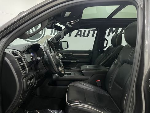 Used 2019 RAM 1500 Limited image 12