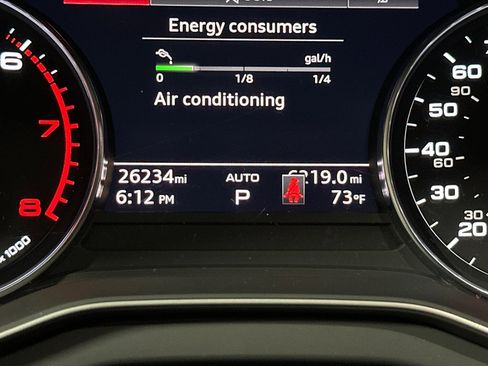 Used 2022 Audi Q5 2.0T Premium image 22