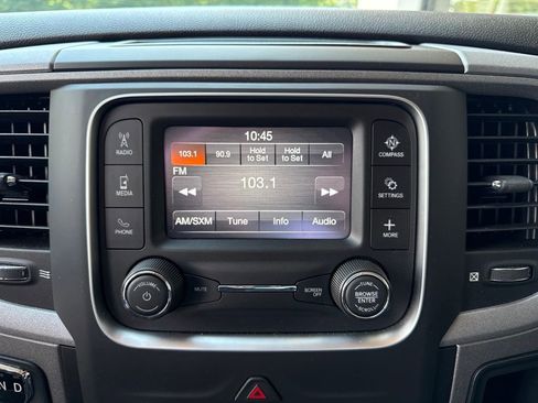 Used 2021 RAM 1500 Express RWD image 11