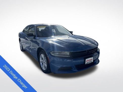 Used 2023 Dodge Charger SXT RWD image 1