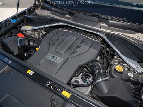 Used 2023 Land Rover Range Rover SE image 40