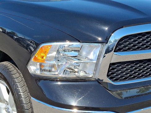 Used 2024 RAM 1500 Classic SLT AWD/4WD image 9