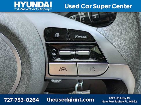 Used 2023 Hyundai Elantra SE FWD image 25