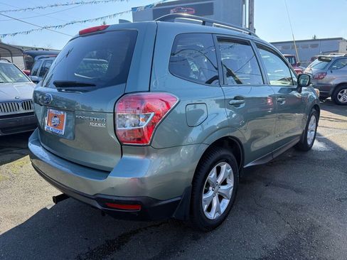 Used 2016 Subaru Forester 2.5i Premium w/ All-Weather Package image 5