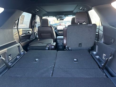 New 2026 Ford Explorer Platinum image 52