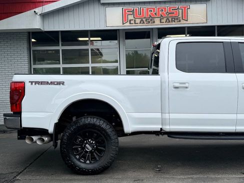 Used 2022 Ford F350 Lariat w/ Tremor Off-Road Package AWD/4WD image 11