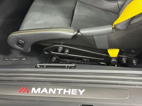 Certified 2025 Porsche 718 Cayman GT4 RS image 14