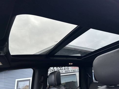 Used 2021 Ford F350 Platinum AWD/4WD image 24