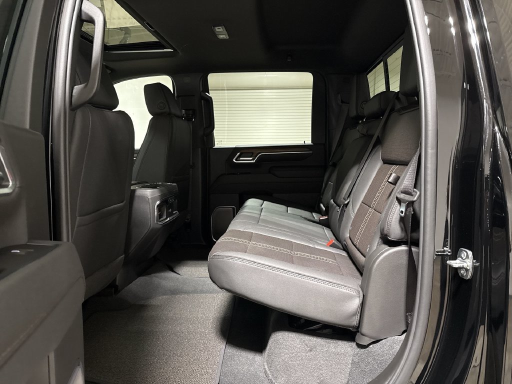 New 2026 Chevrolet Silverado 2500 High Country w/ High Country Premium Package AWD/4WD image 24