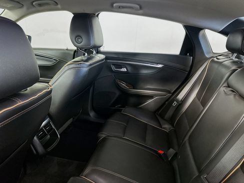 Used 2015 Chevrolet Impala LTZ FWD image 25