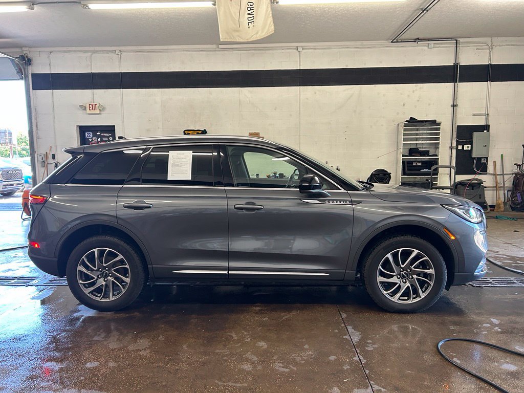 Used 2022 Lincoln Corsair AWD w/ Equipment Group 101A image 8