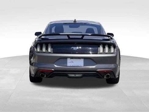Used 2022 Ford Mustang Premium RWD image 4