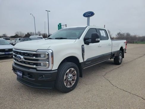 Used 2024 Ford F350 King Ranch image 23