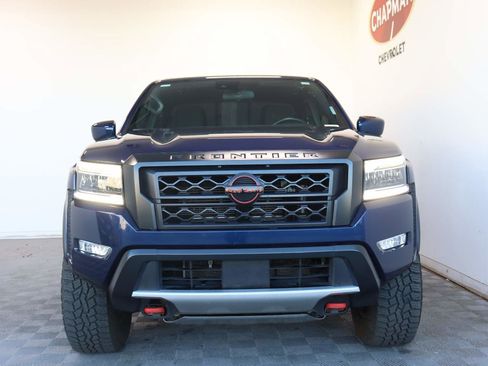 Used 2022 Nissan Frontier PRO-4X w/ Technology Package image 2