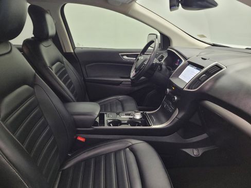 Used 2019 Ford Edge SEL w/ Equipment Group 201A AWD/4WD image 21