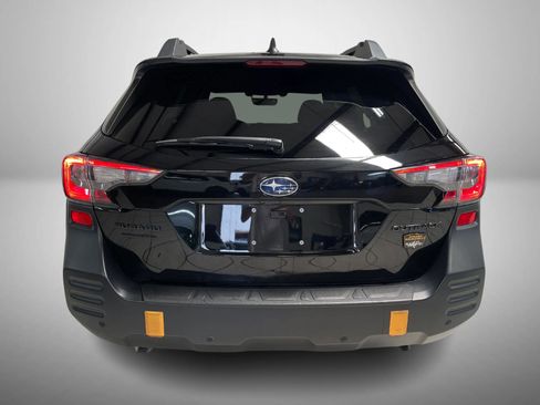 Used 2022 Subaru Outback Wilderness image 5