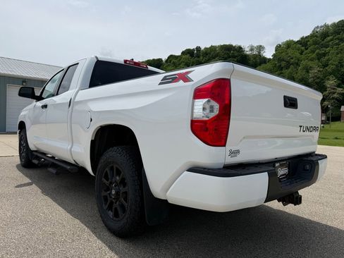 Used 2020 Toyota Tundra SR5 w/ SX Package AWD/4WD image 7