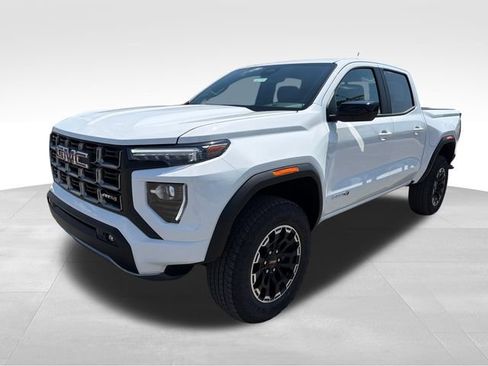 New 2026 GMC Canyon AT4 AWD/4WD image 3