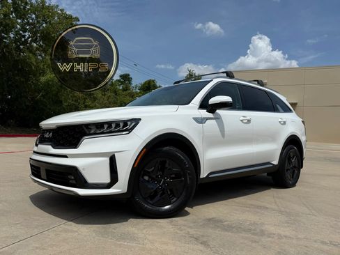 Used 2023 Kia Sorento EX FWD image 1