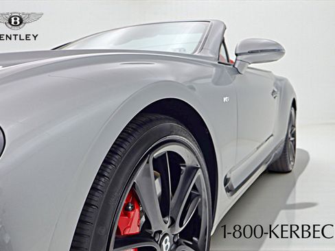 Certified 2022 Bentley Continental GT image 10