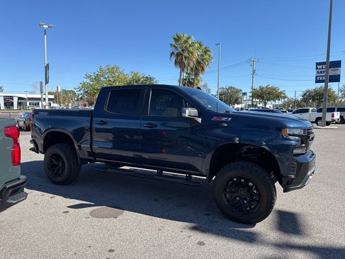 Used 2021 Chevrolet Silverado 1500 LT Trail Boss w/ Convenience Package II image 9