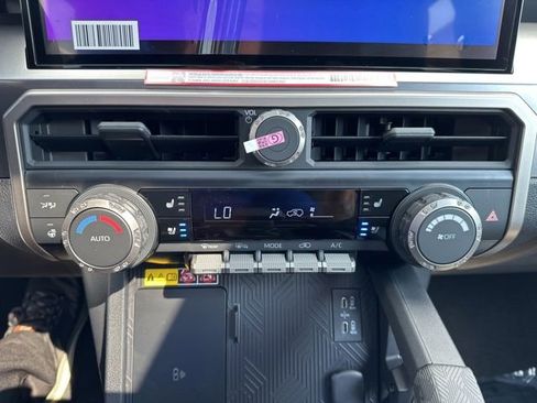New 2026 Toyota 4Runner TRD Off-Road Premium AWD/4WD image 18