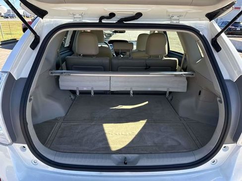 Used 2014 Toyota Prius V Five image 13