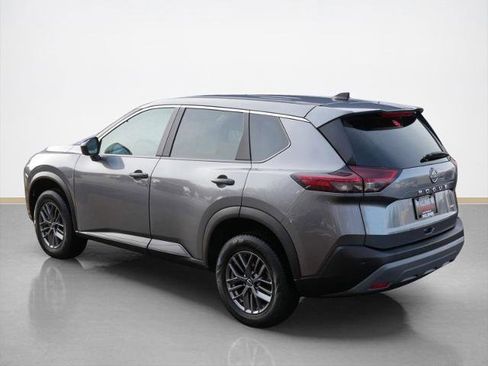 Certified 2023 Nissan Rogue S image 5
