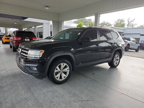 Used 2018 Volkswagen Atlas SE FWD image 1
