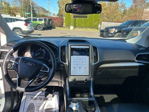 Certified 2022 Ford Edge SEL w/ Convenience Package image 22