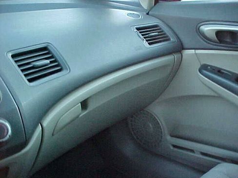 Used 2010 Honda Civic LX image 18