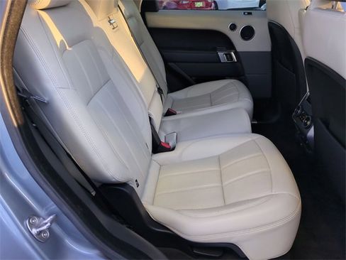 Used 2019 Land Rover Range Rover Sport Supercharged image 28